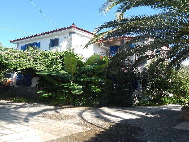 Anaxos Gardens Aparthotel Eksteriør bilde