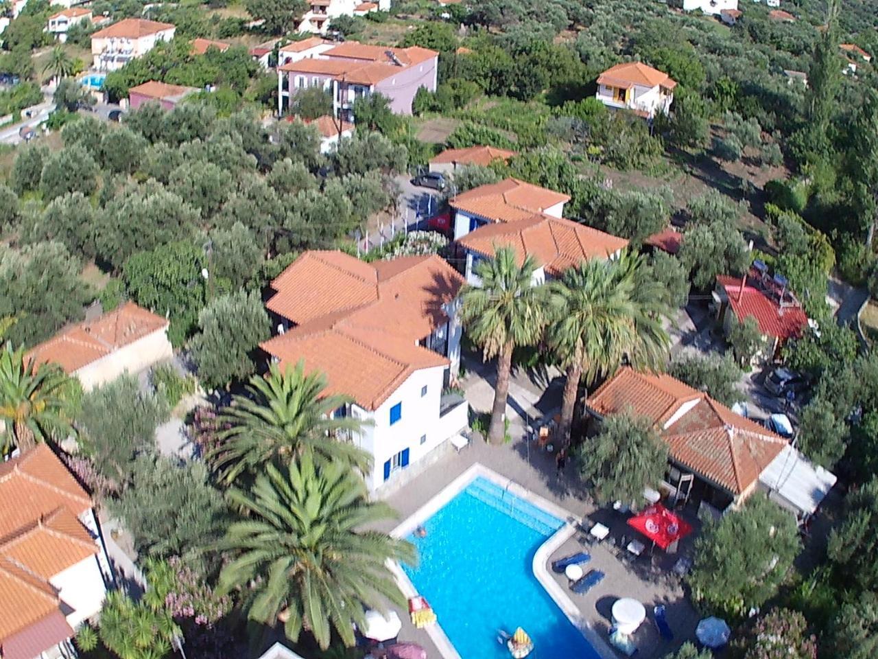 Anaxos Gardens Aparthotel Eksteriør bilde