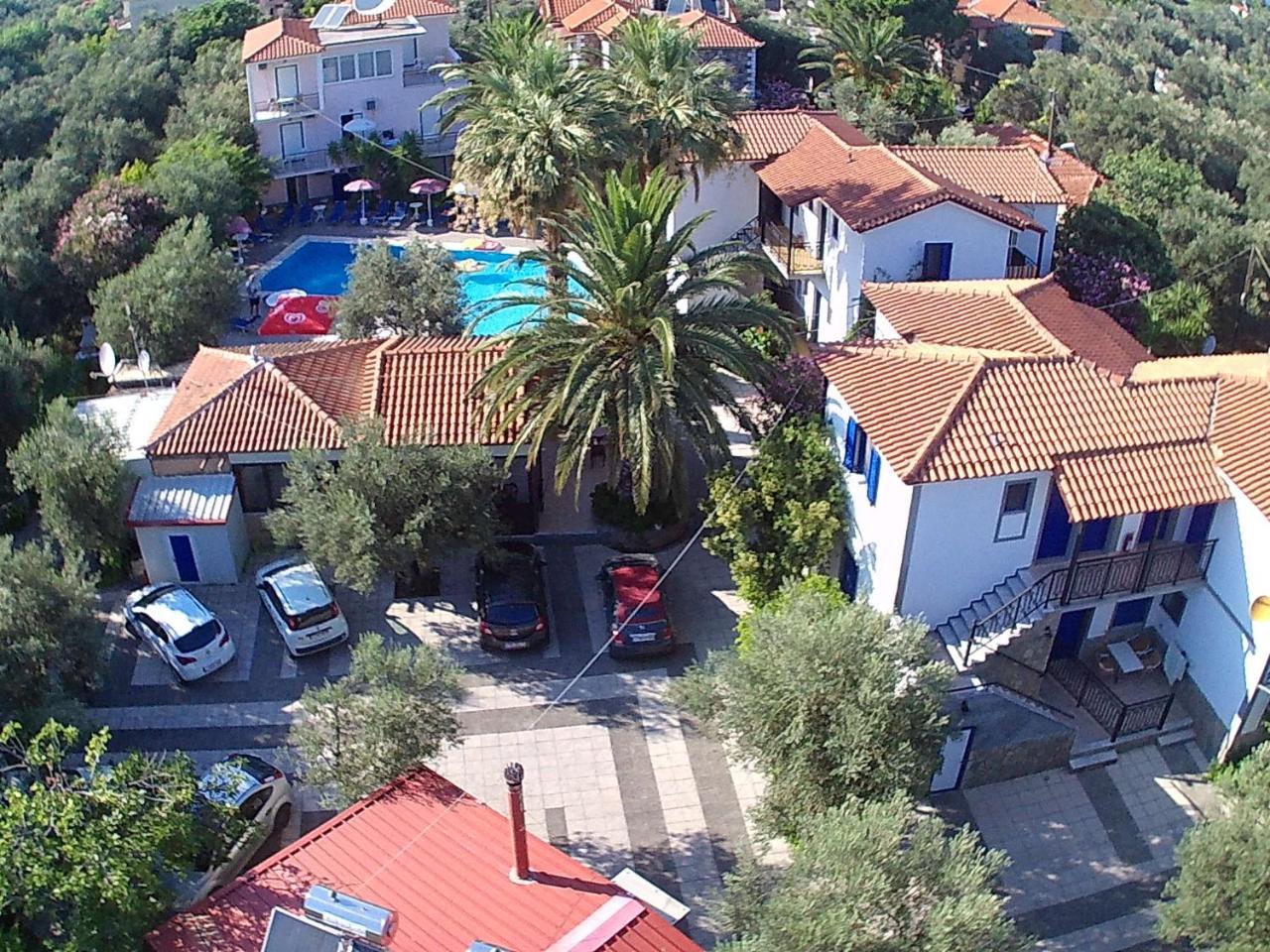 Anaxos Gardens Aparthotel Eksteriør bilde