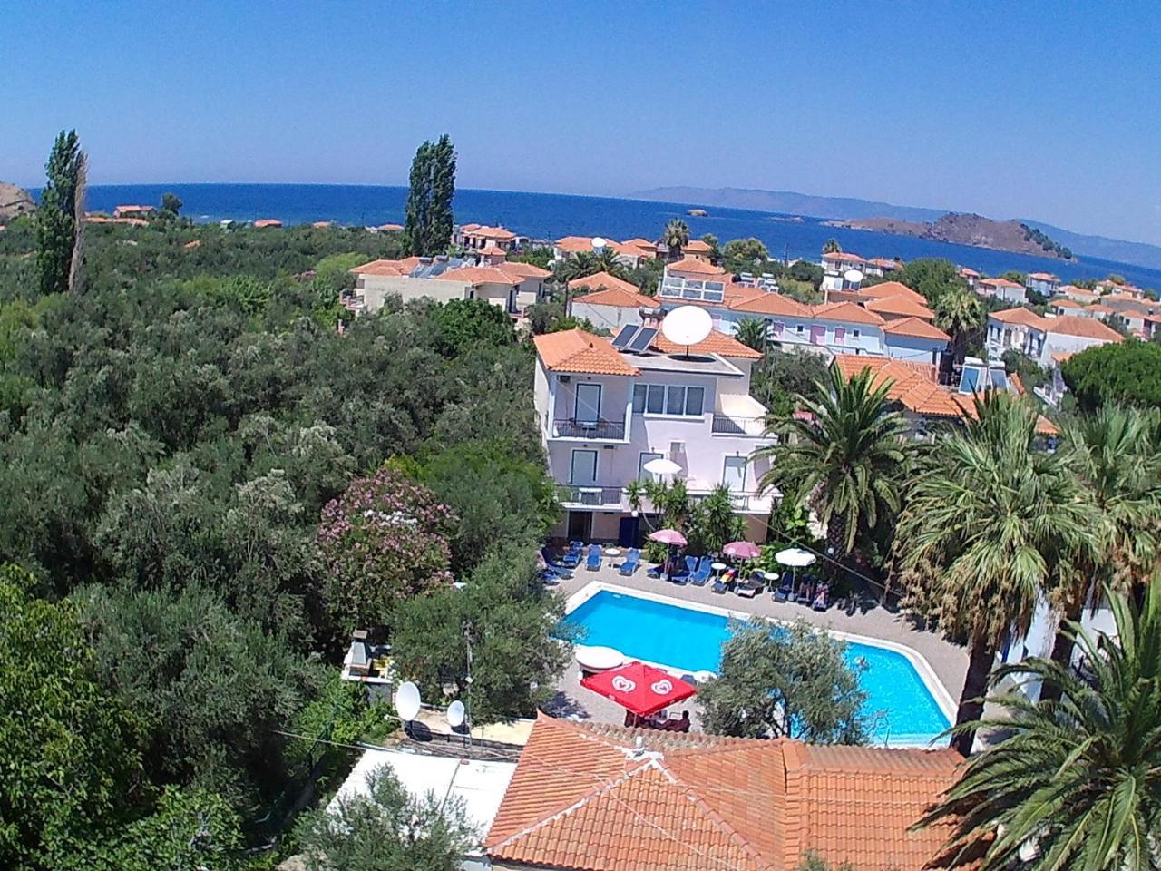 Anaxos Gardens Aparthotel Eksteriør bilde