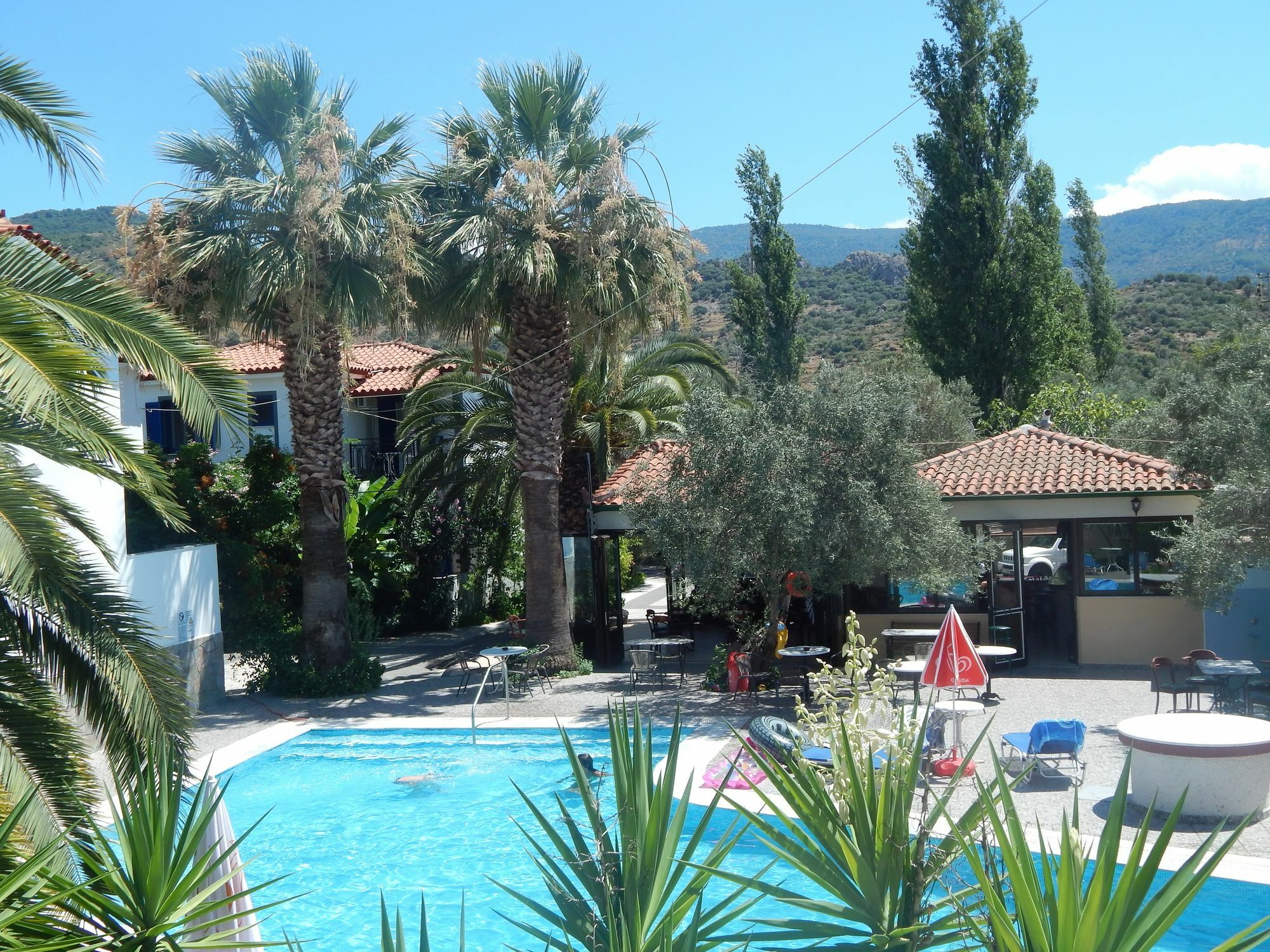 Anaxos Gardens Aparthotel Eksteriør bilde